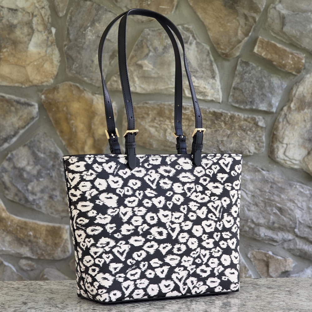 Michael Kors Jet Set Medium Tote - Picture 3 of 9